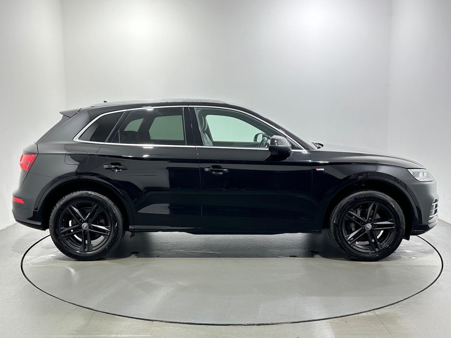 Used Audi Q5 2018 for sale - 77440777: Photo 9