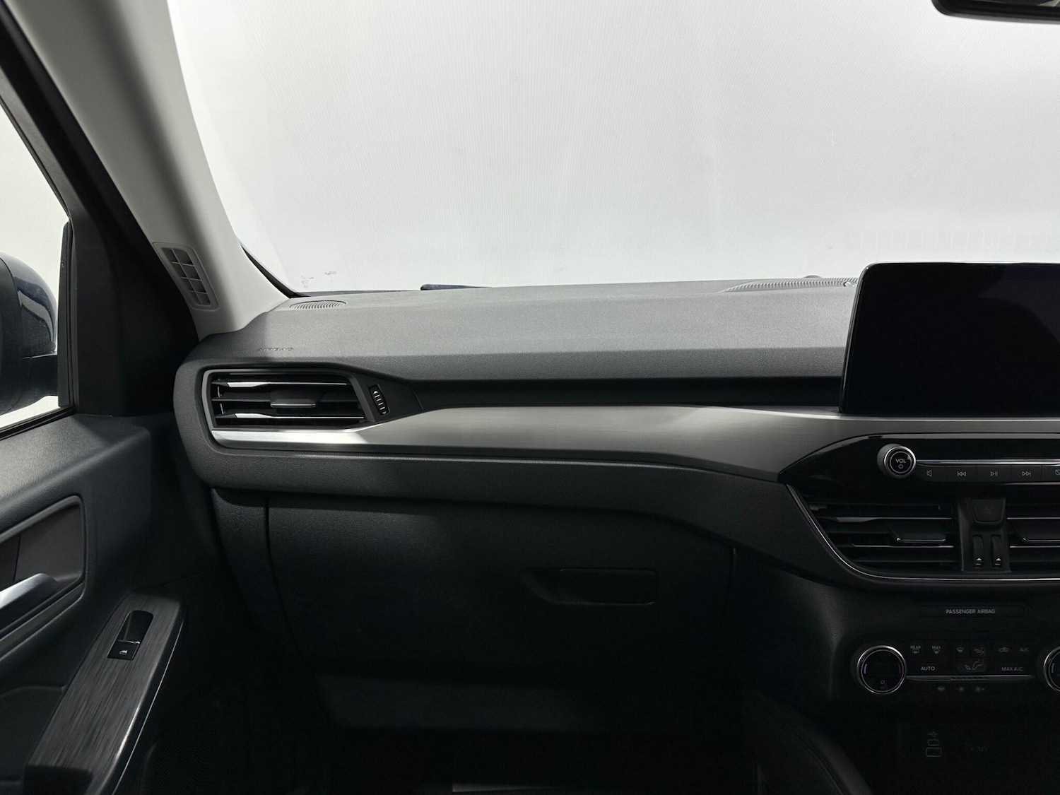 Used Ford Kuga 2022 for sale - 76878619: Photo 28