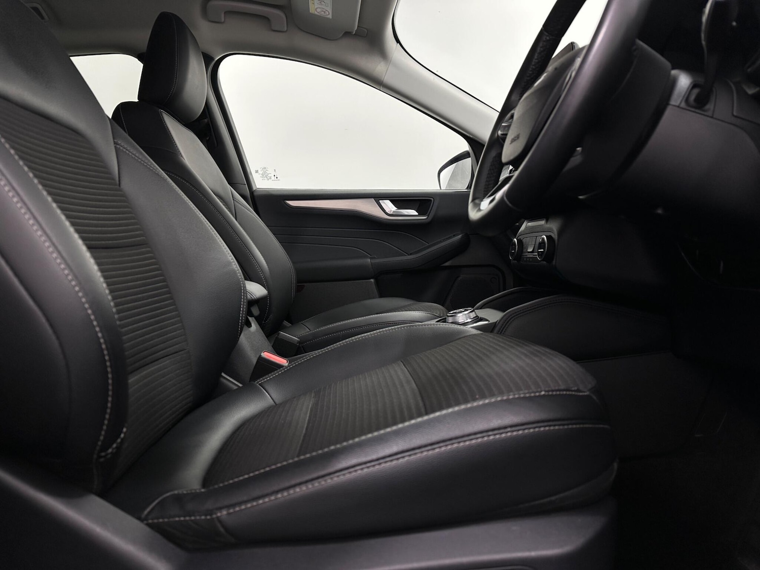 Used Ford Kuga 2022 for sale - 76878619: Photo 30