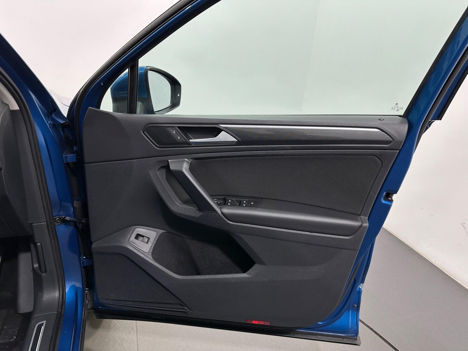 Used Volkswagen Tiguan for sale - 77510453: Photo 35