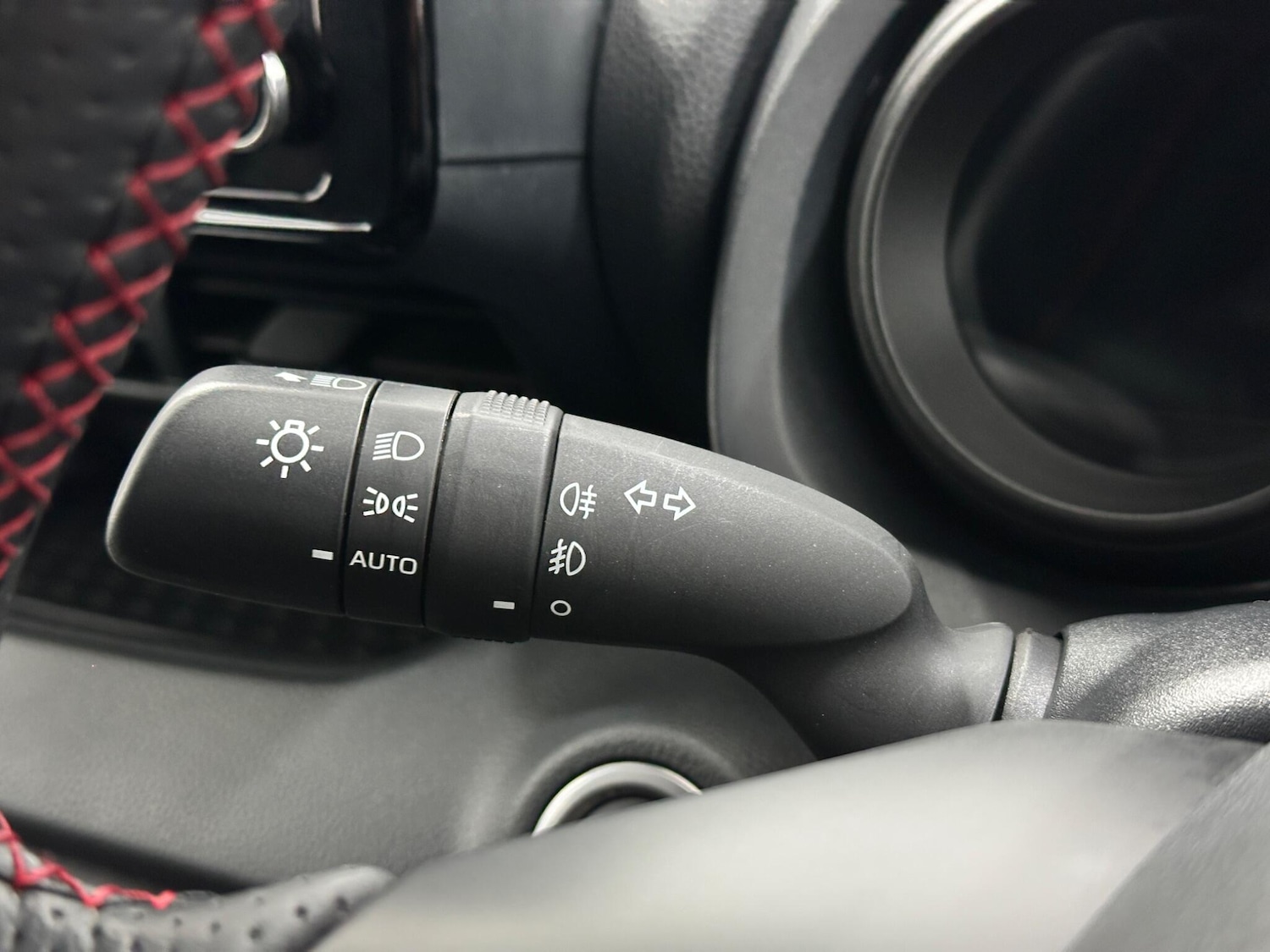 Used Toyota Yaris for sale - 77738212: Photo 13