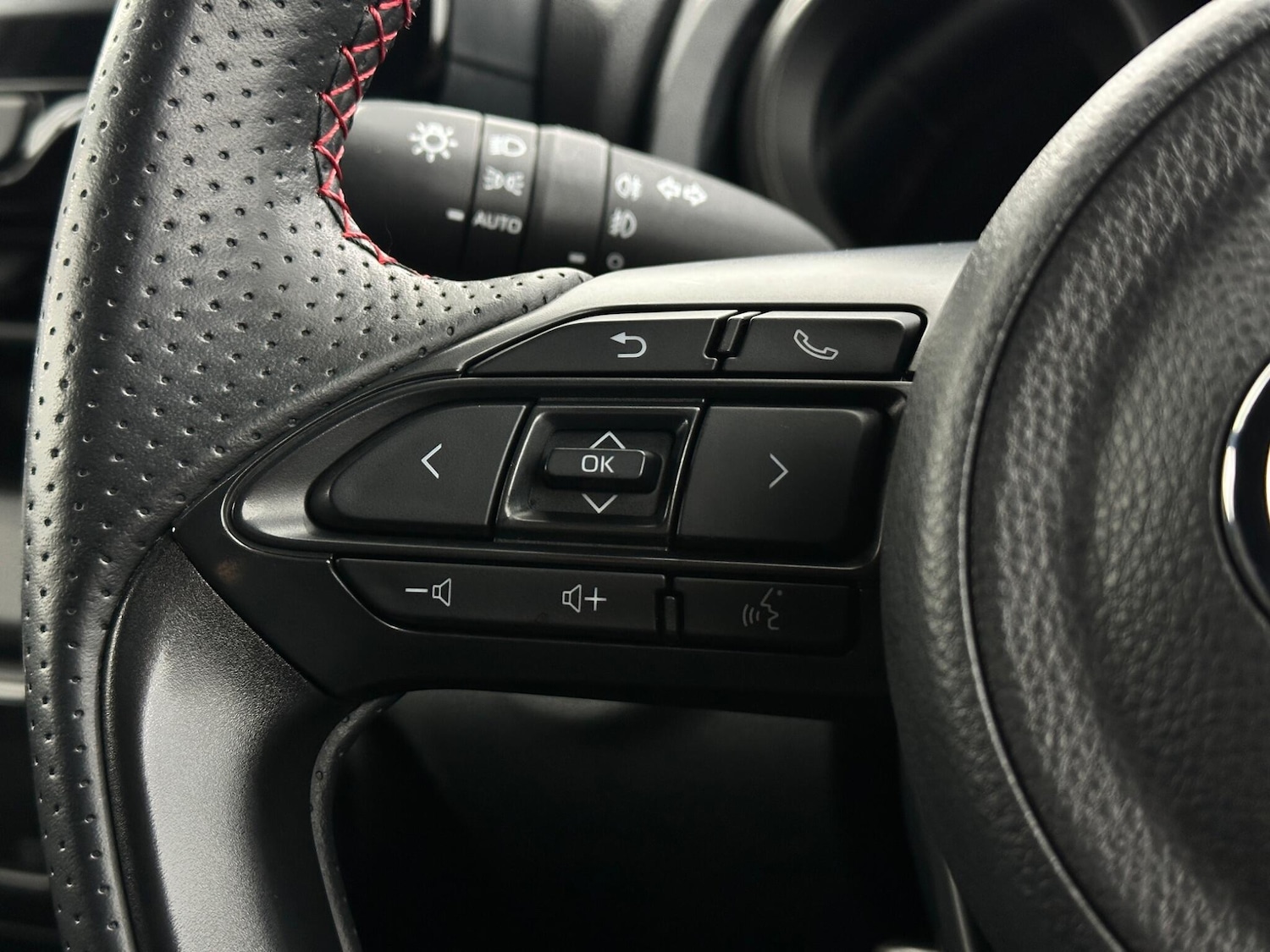 Used Toyota Yaris for sale - 77738212: Photo 14