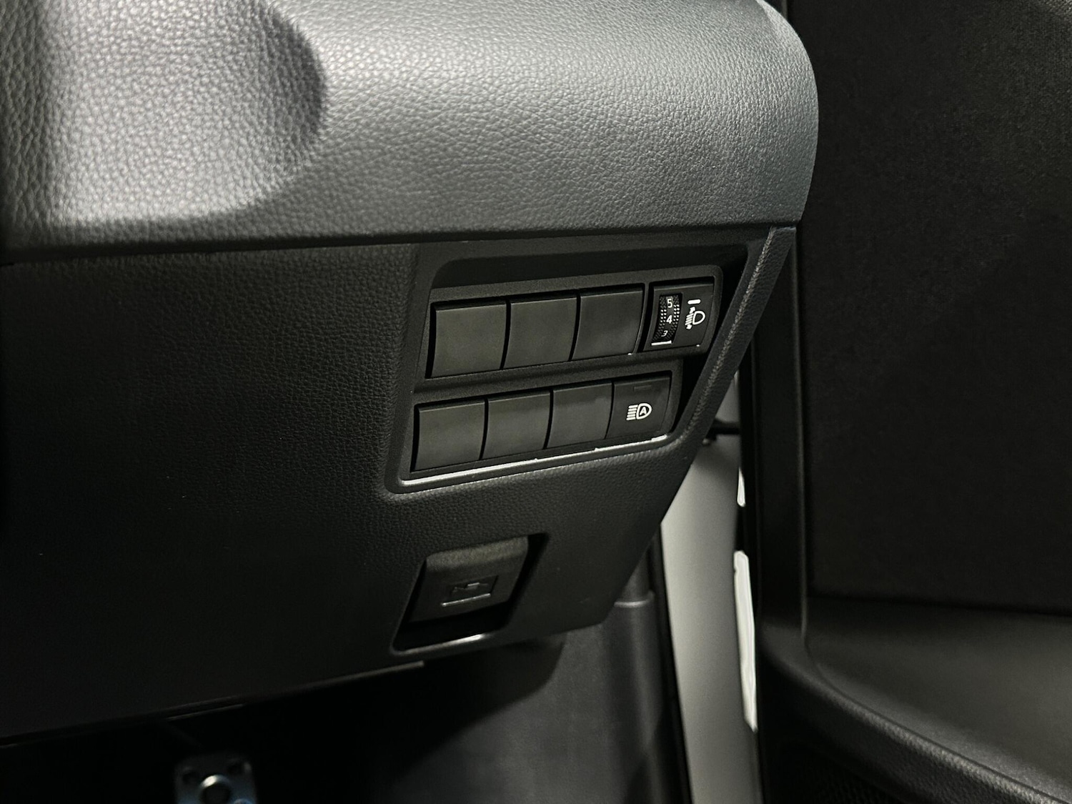 Used Toyota Yaris for sale - 77738212: Photo 17