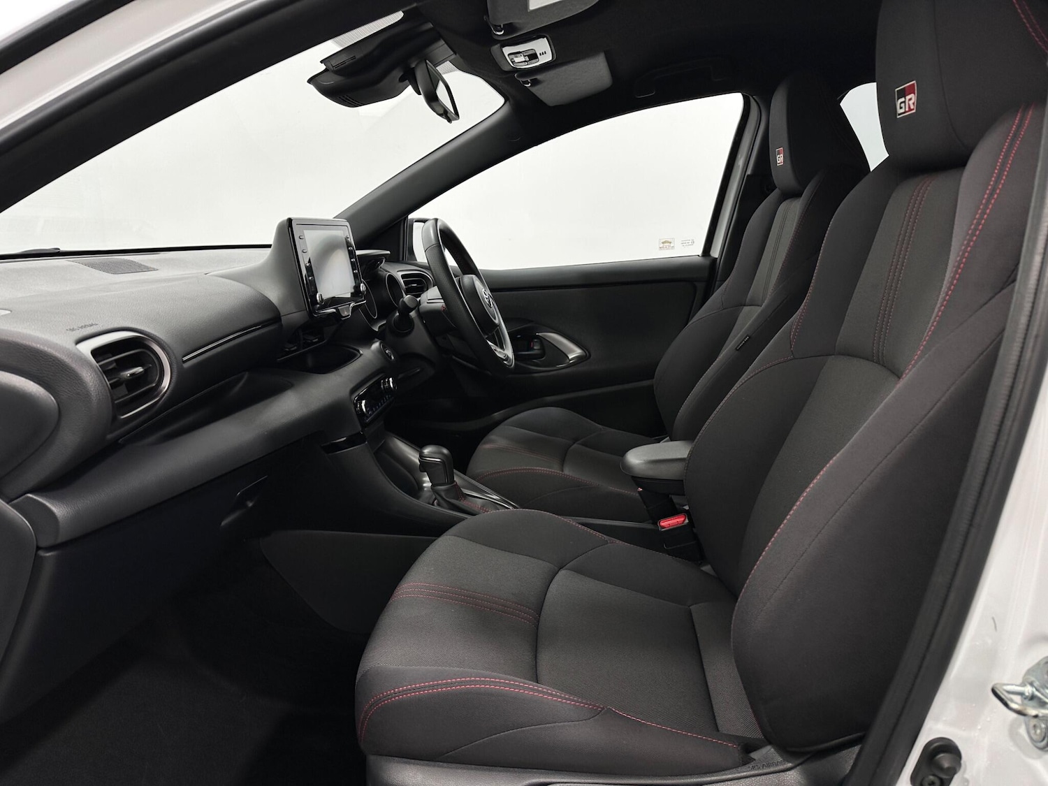 Used Toyota Yaris for sale - 77738212: Photo 33