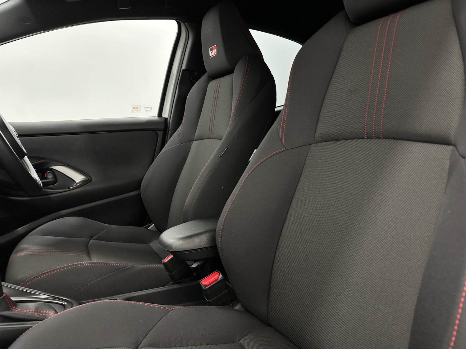 Used Toyota Yaris for sale - 77738212: Photo 34