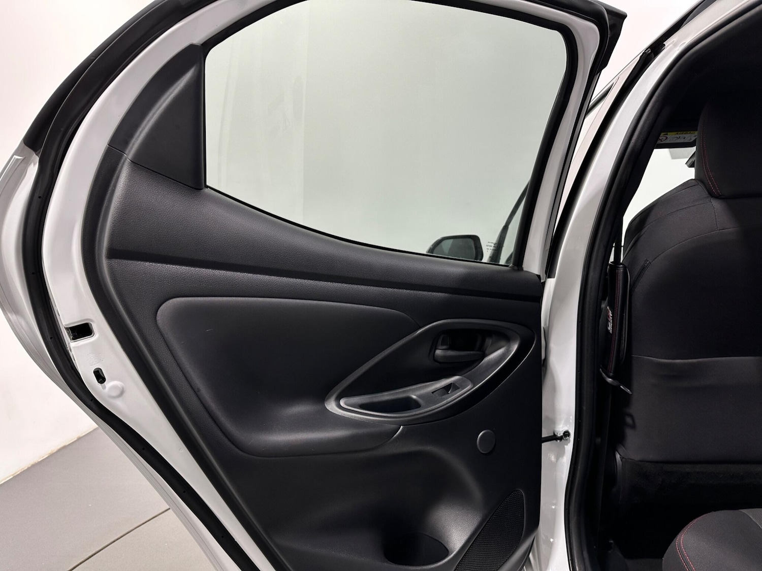 Used Toyota Yaris for sale - 77738212: Photo 39