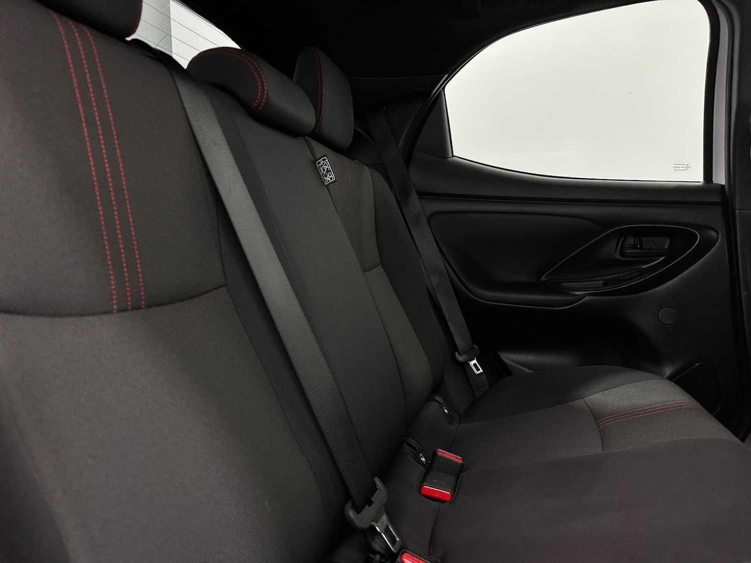 Used Toyota Yaris for sale - 77738212: Photo 41