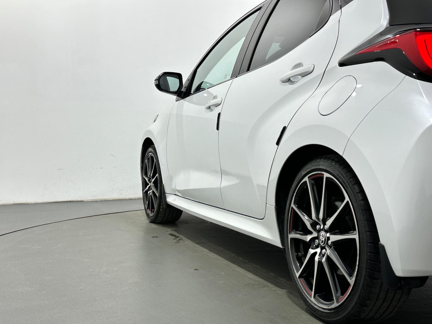 Used Toyota Yaris for sale - 77738212: Photo 48