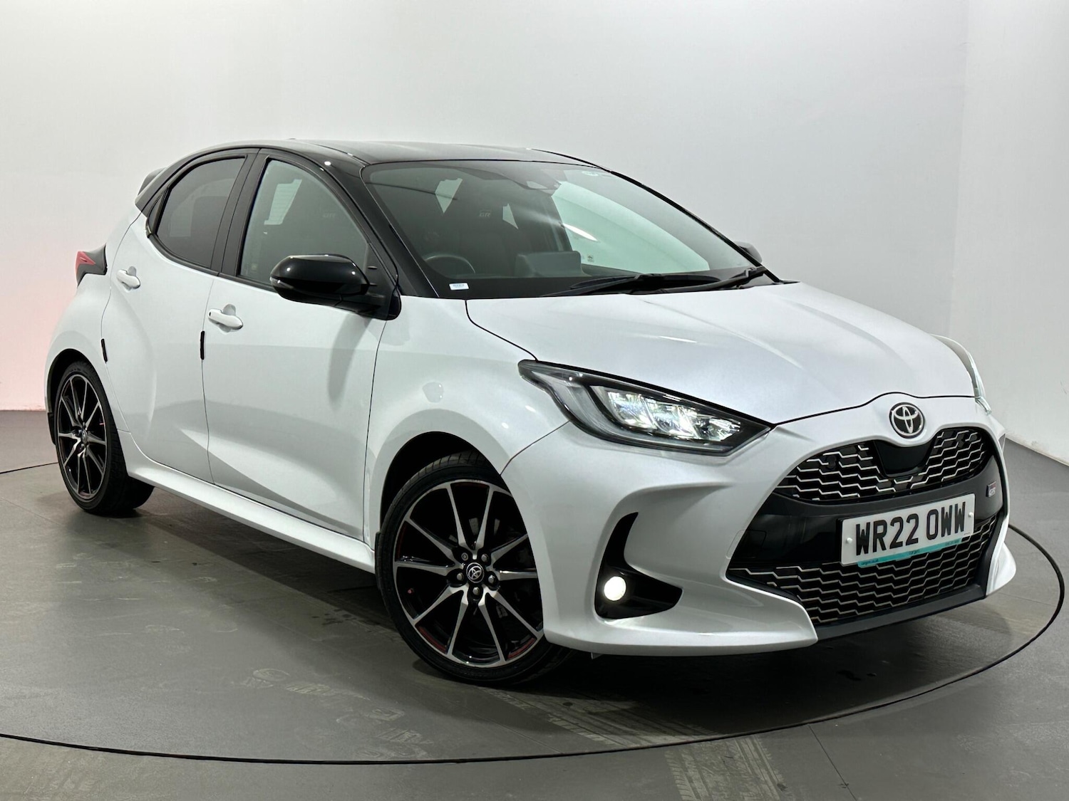 Used Toyota Yaris for sale - 77738212: Photo 53