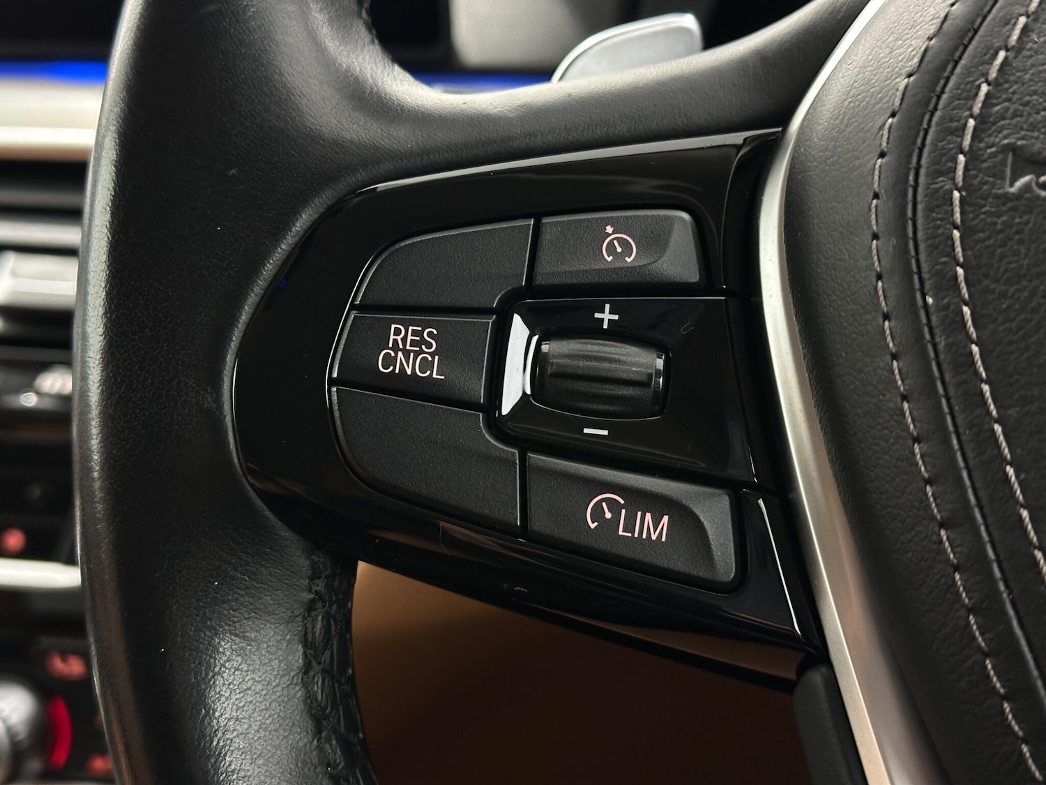 Used BMW 5 Series 2018 for sale - 77387640: Photo 14