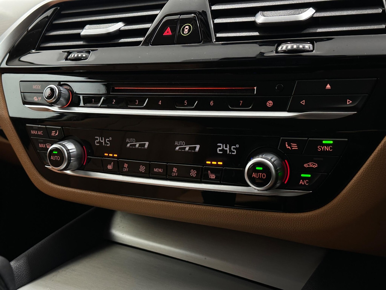 Used BMW 5 Series 2018 for sale - 77387640: Photo 22