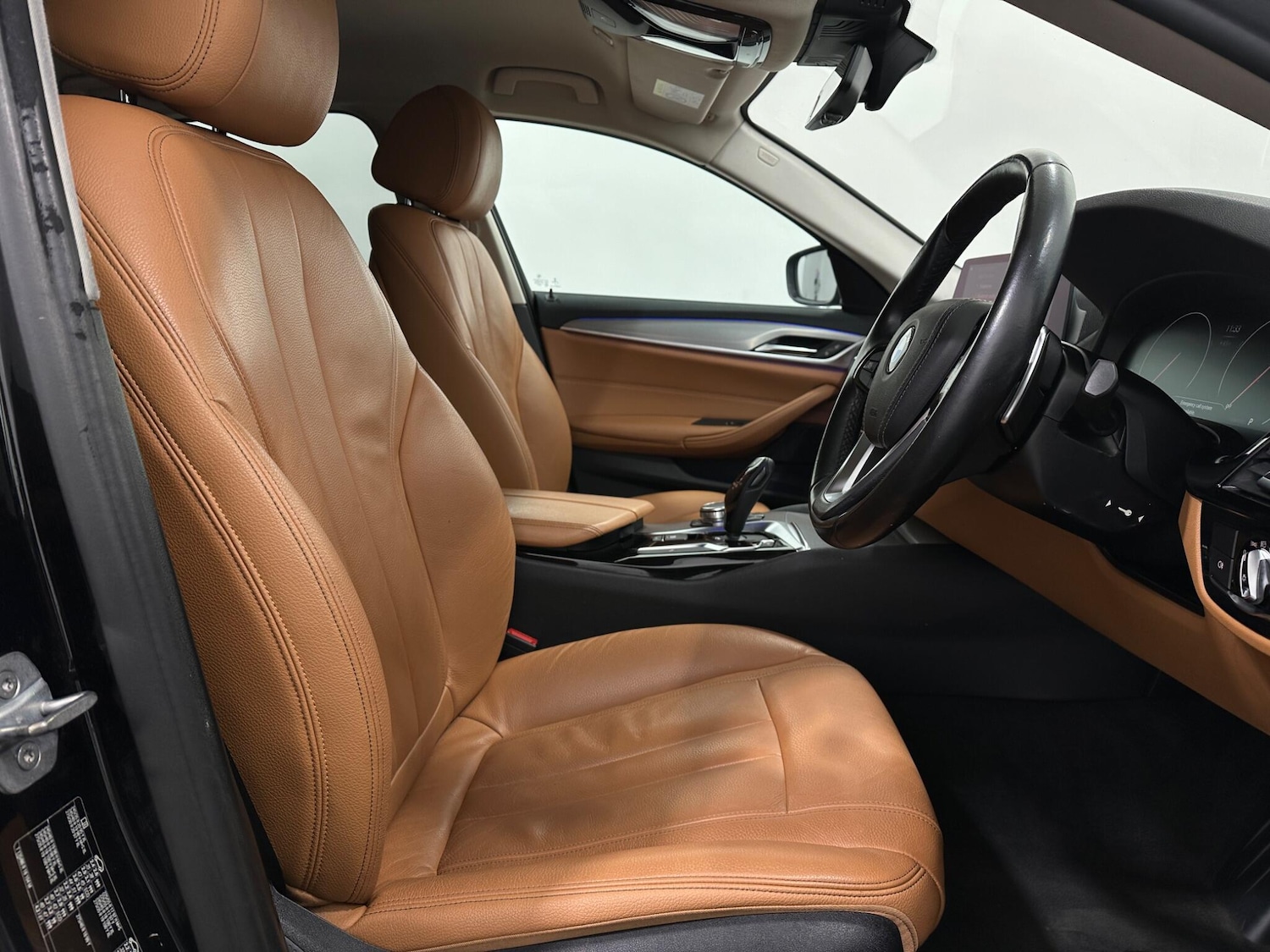 Used BMW 5 Series 2018 for sale - 77387640: Photo 31