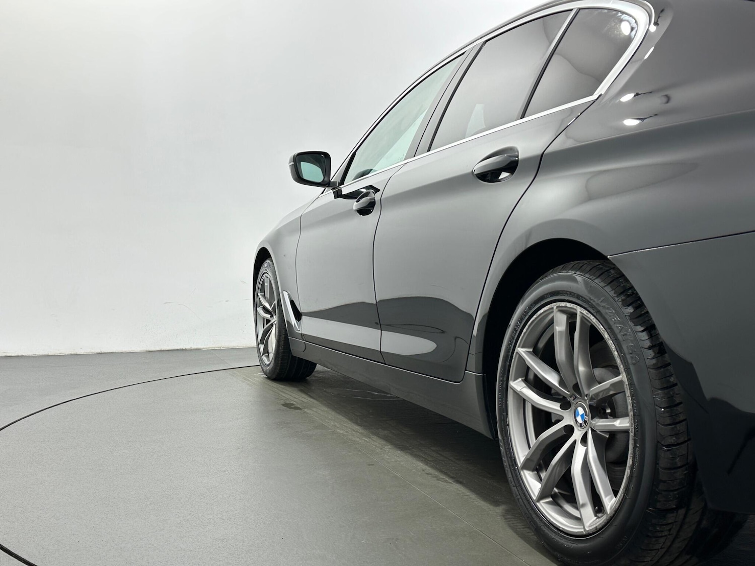 Used BMW 5 Series 2018 for sale - 77387640: Photo 49