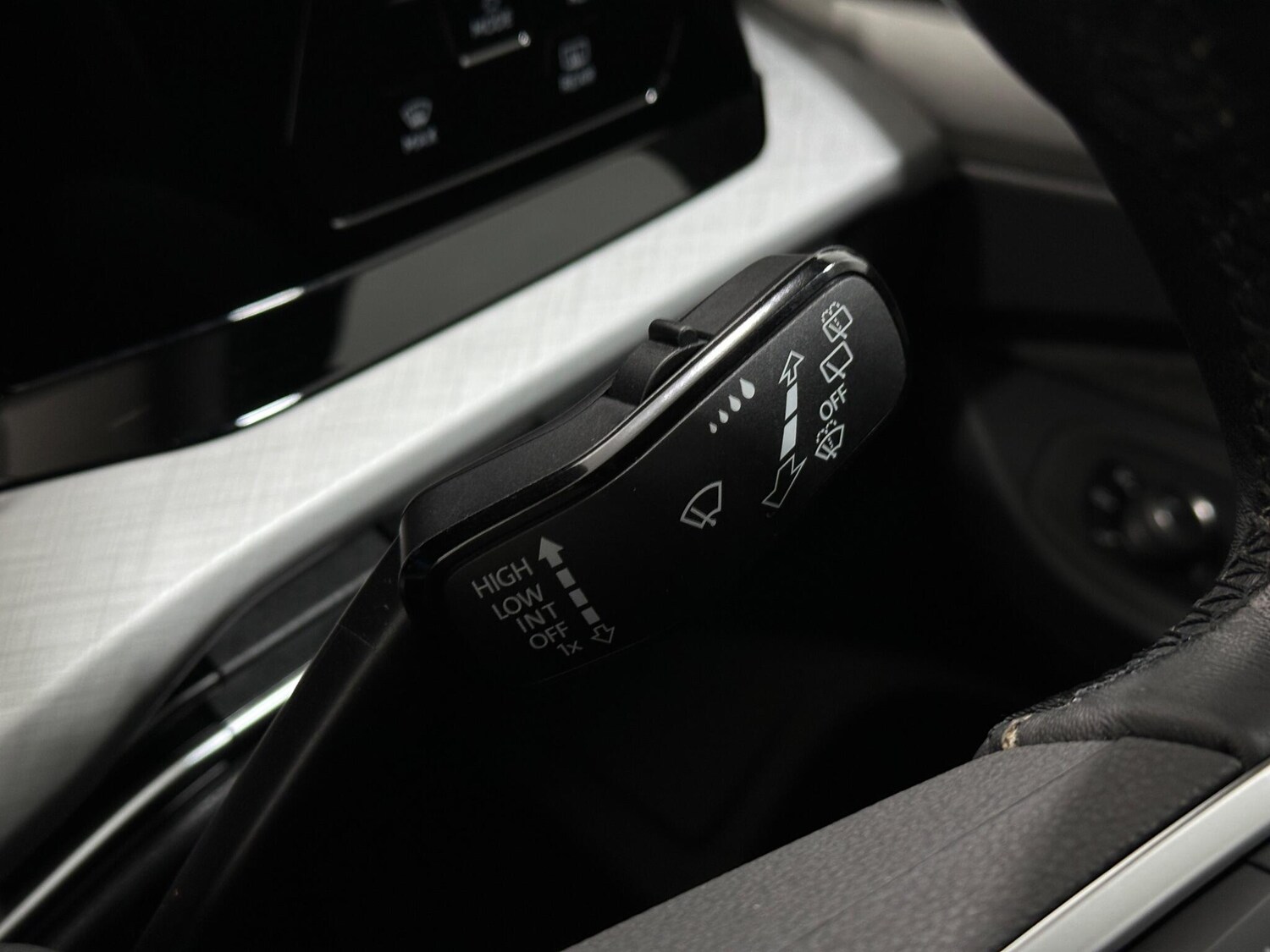 Used Volkswagen Golf 2022 for sale - 77400675: Photo 17