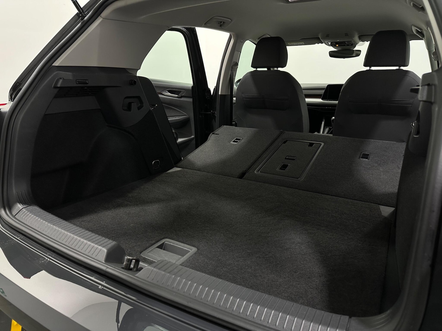 Used Volkswagen Golf 2022 for sale - 77400675: Photo 45