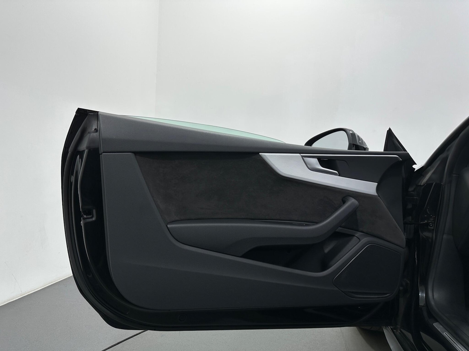 Used Audi A5 2017 for sale - 76878446: Photo 41