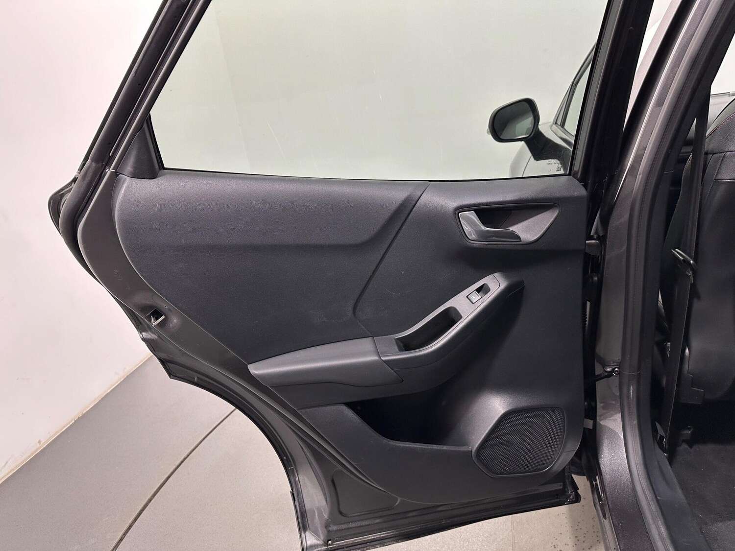 Used Ford Puma for sale - 78214175: Photo 38