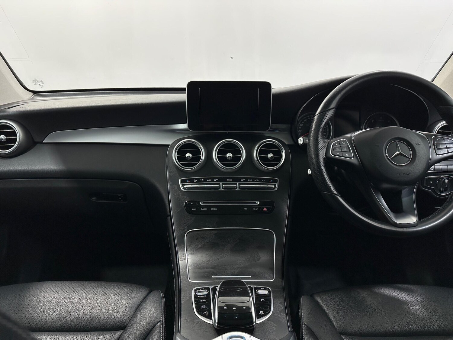 Used Mercedes-Benz GLC 2017 for sale - 77411111: Photo 21