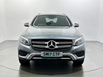 Used Mercedes-Benz GLC 2017 for sale - 77411111: Photo