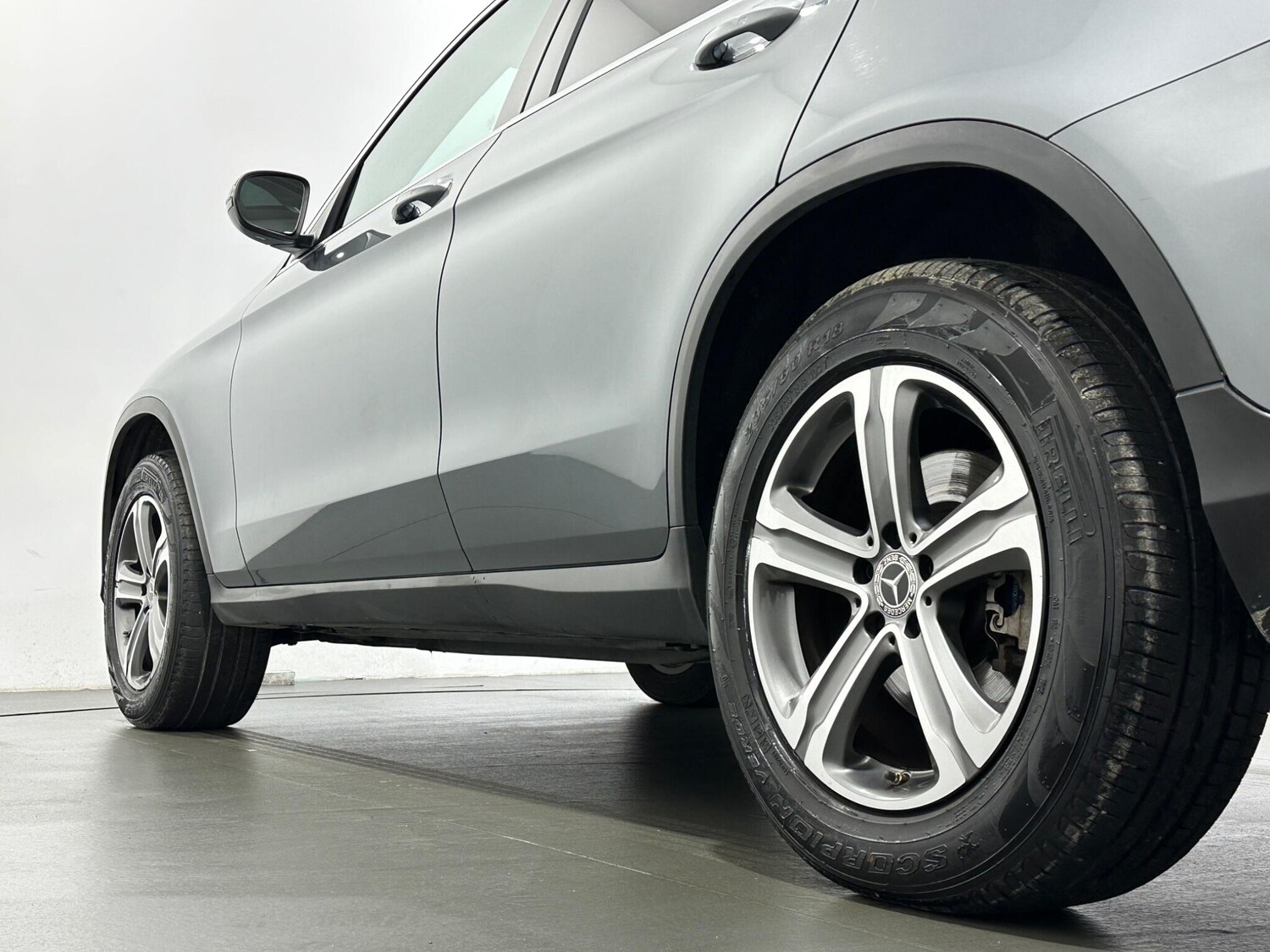 Used Mercedes-Benz GLC 2017 for sale - 77411111: Photo 51