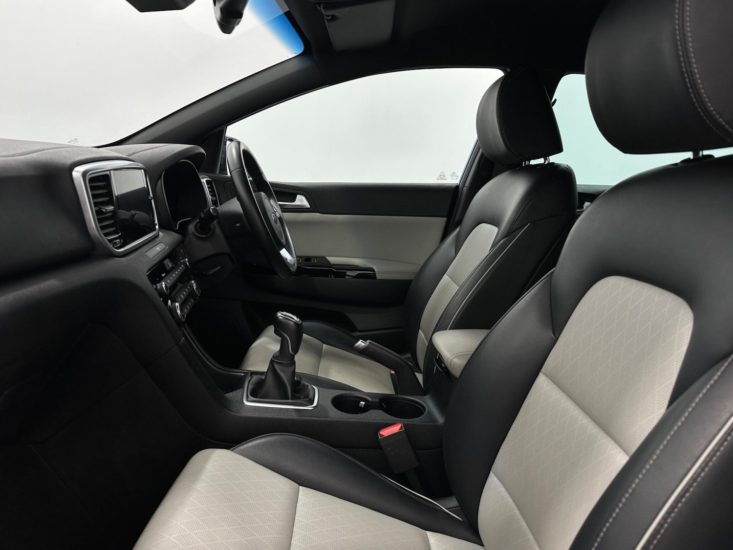 Used Kia Sportage 2021 for sale - 76886116: Photo 33