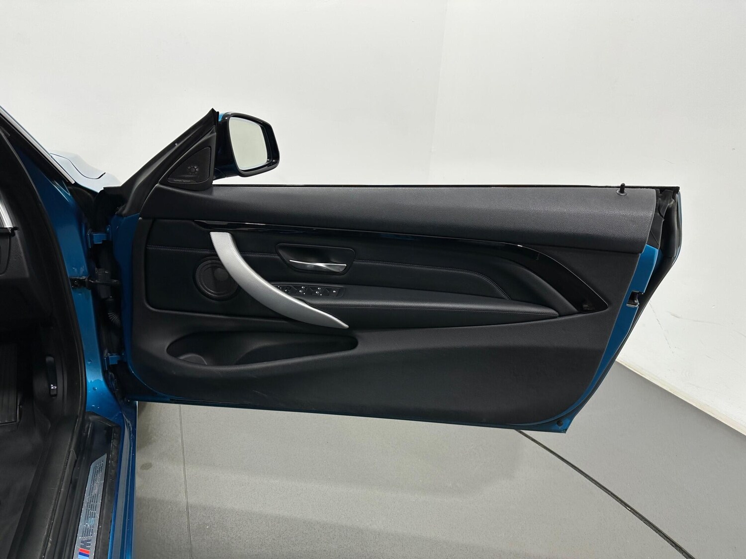 Used BMW 4 Series 2017 for sale - 77524633: Photo 35