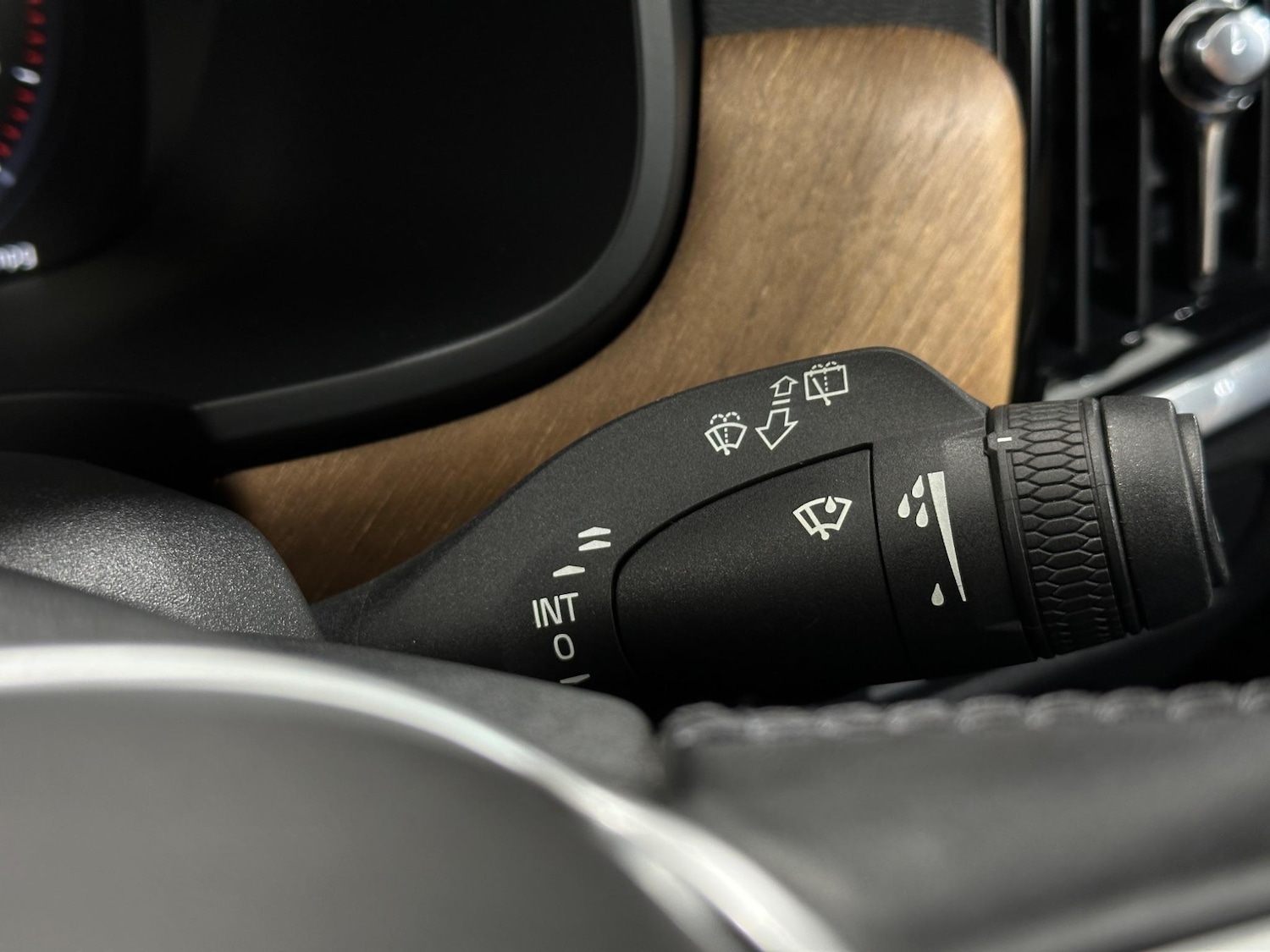 Used Volvo V90 2018 for sale - 76878488: Photo 15