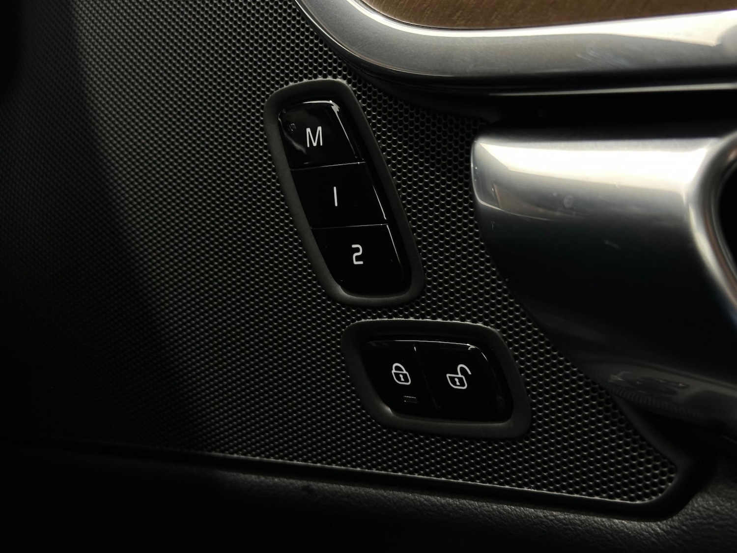 Used Volvo V90 2018 for sale - 76878488: Photo 17