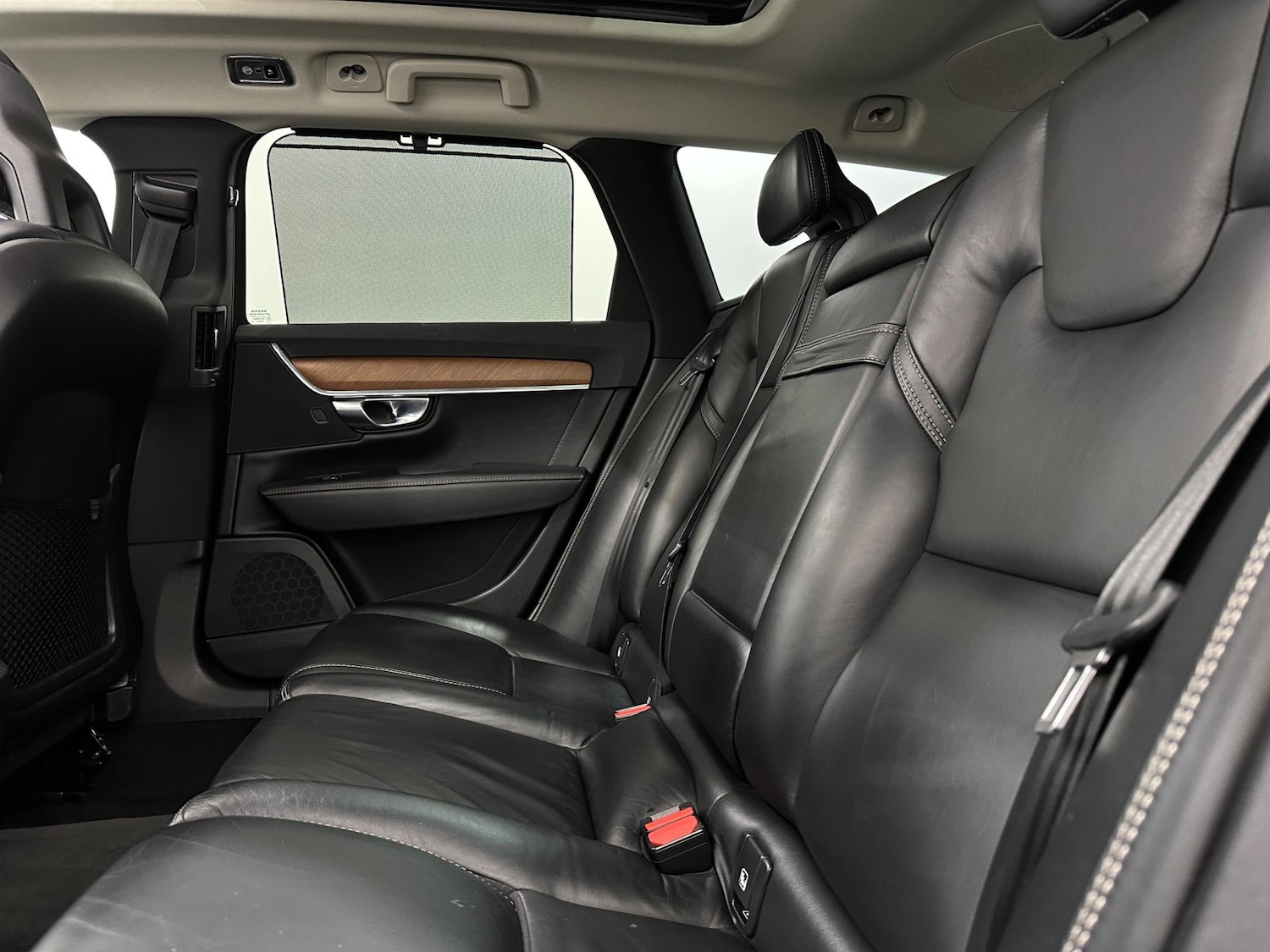 Used Volvo V90 2018 for sale - 76878488: Photo 38