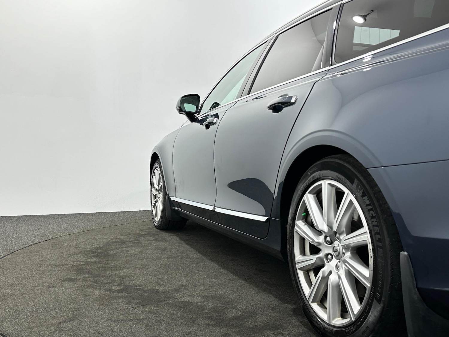 Used Volvo V90 2018 for sale - 76878488: Photo 51