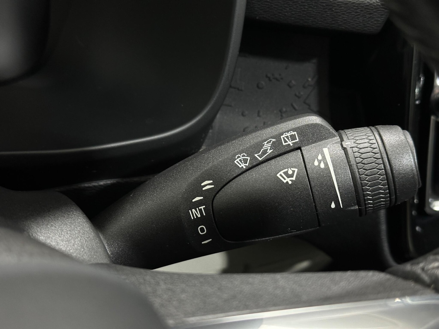 Used Volvo XC40 2020 for sale - 77550377: Photo 16