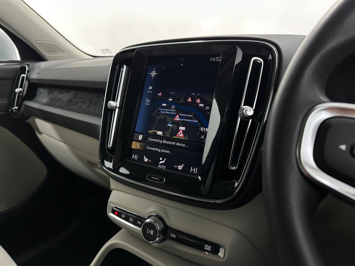 Used Volvo XC40 2020 for sale - 77550377: Photo 22