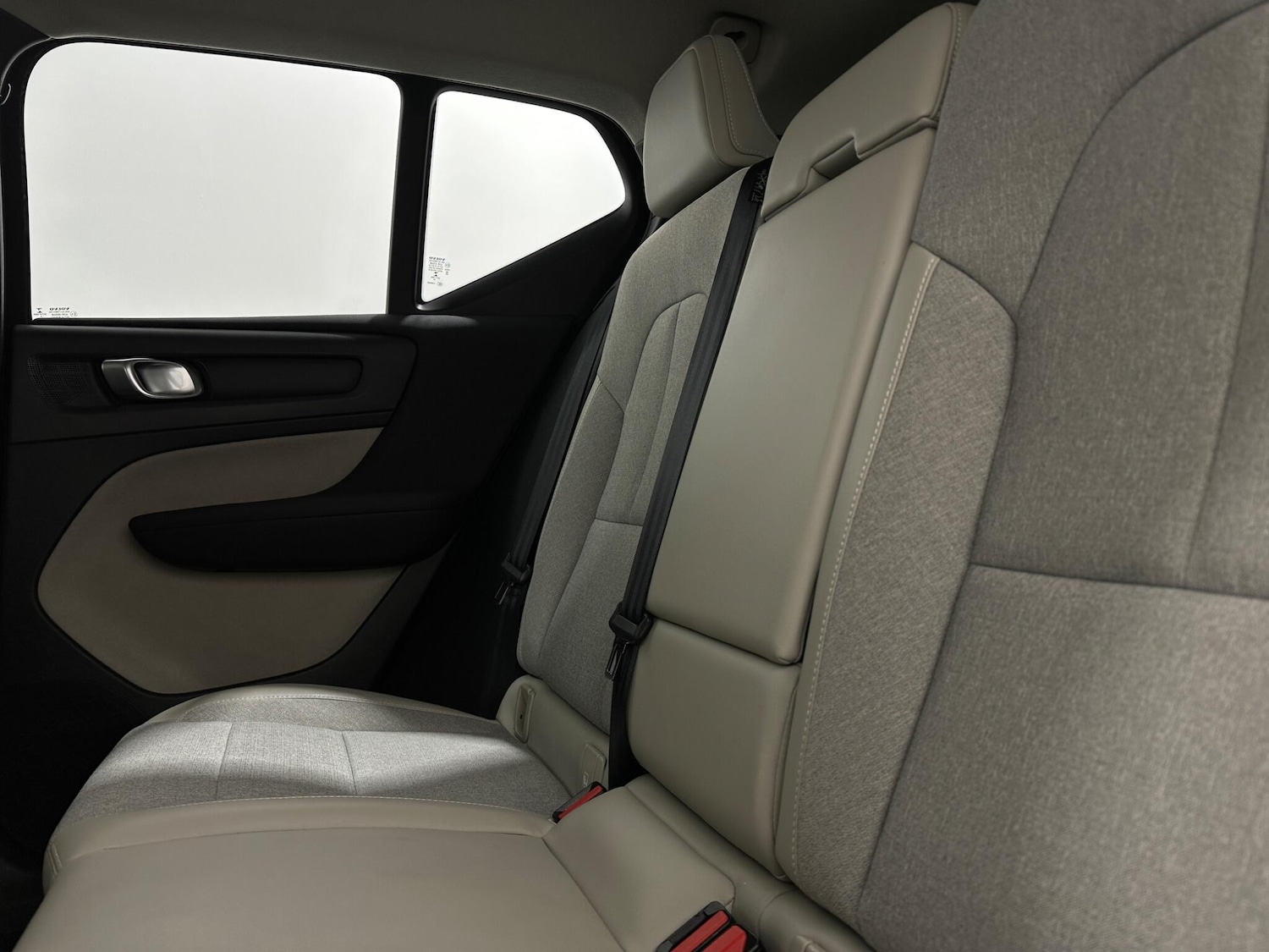 Used Volvo XC40 2020 for sale - 77550377: Photo 43