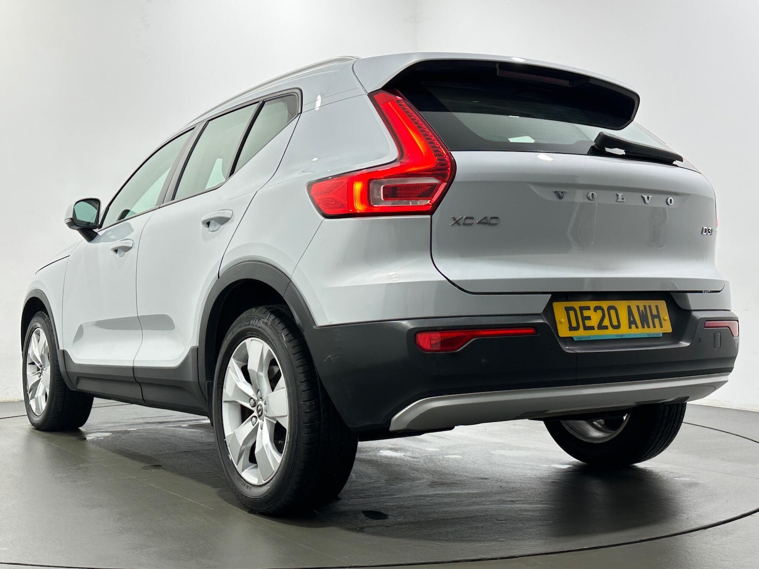 Used Volvo XC40 2020 for sale - 77550377: Photo 53