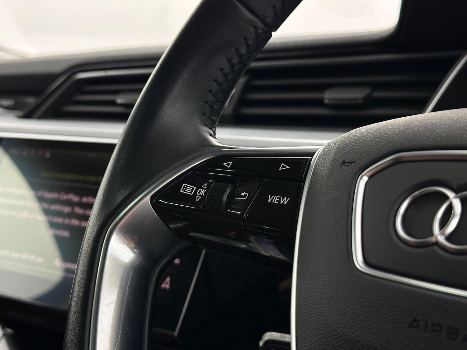 Used Audi e-tron 2020 for sale - 76878466: Photo 14