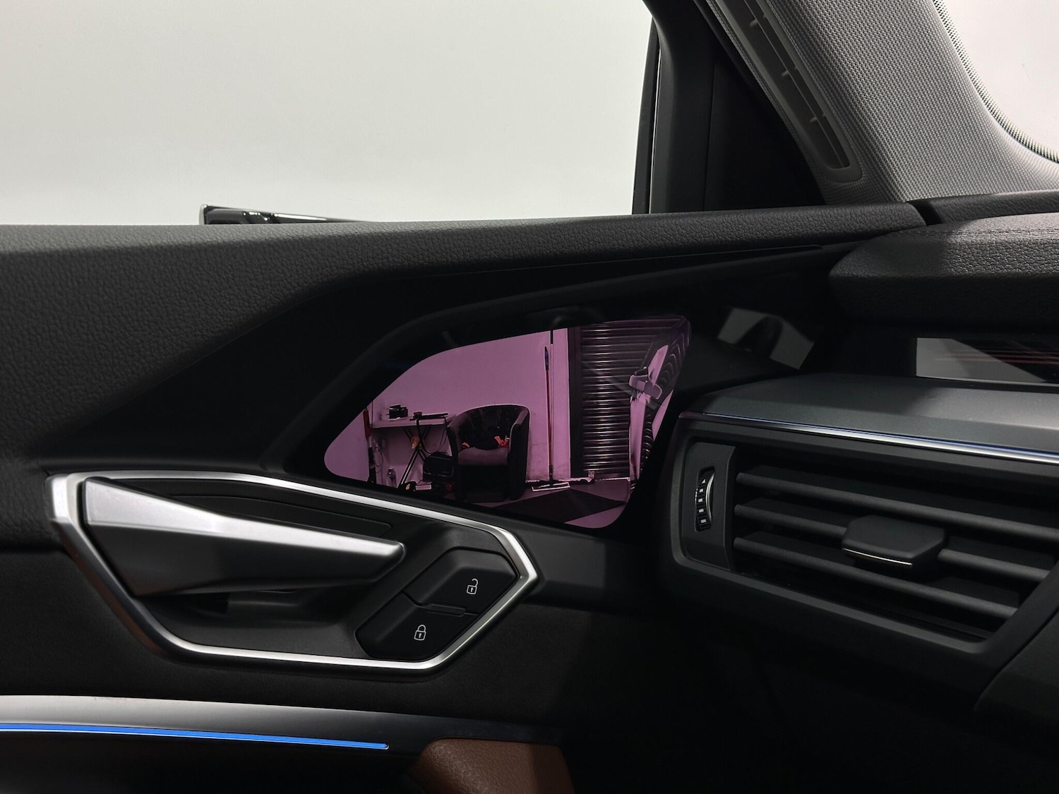 Used Audi e-tron 2020 for sale - 76878466: Photo 30