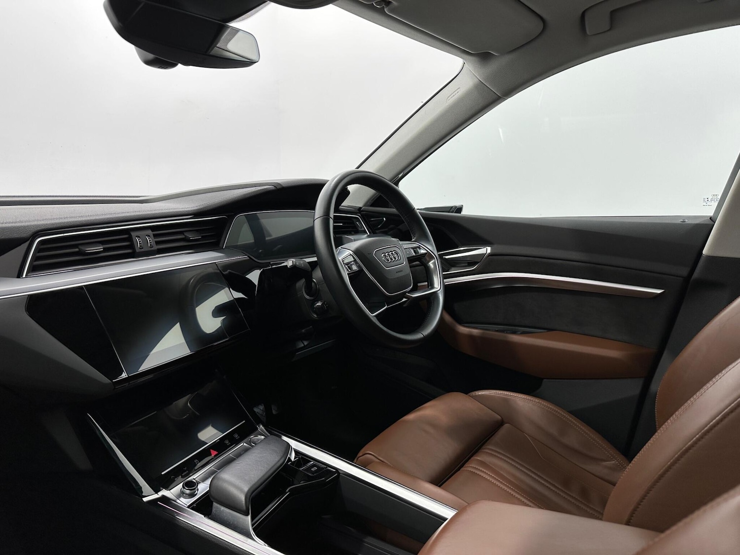 Used Audi e-tron 2020 for sale - 76878466: Photo 32