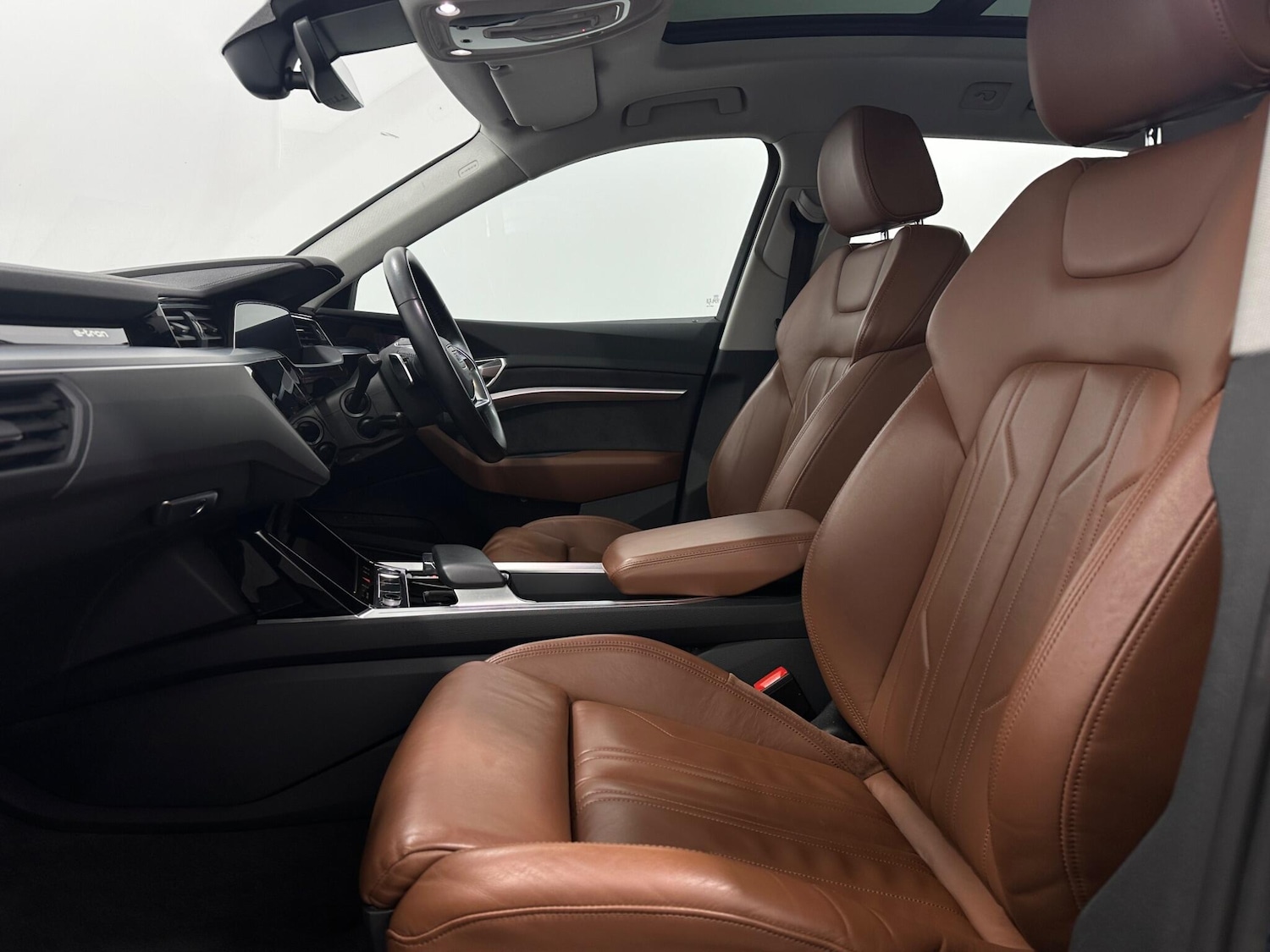 Used Audi e-tron 2020 for sale - 76878466: Photo 37