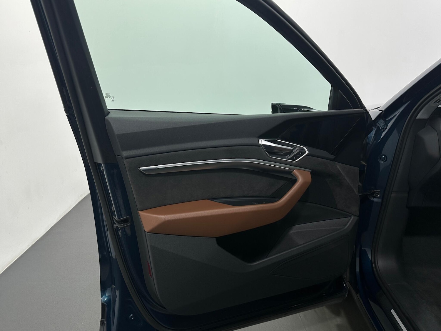 Used Audi e-tron 2020 for sale - 76878466: Photo 39