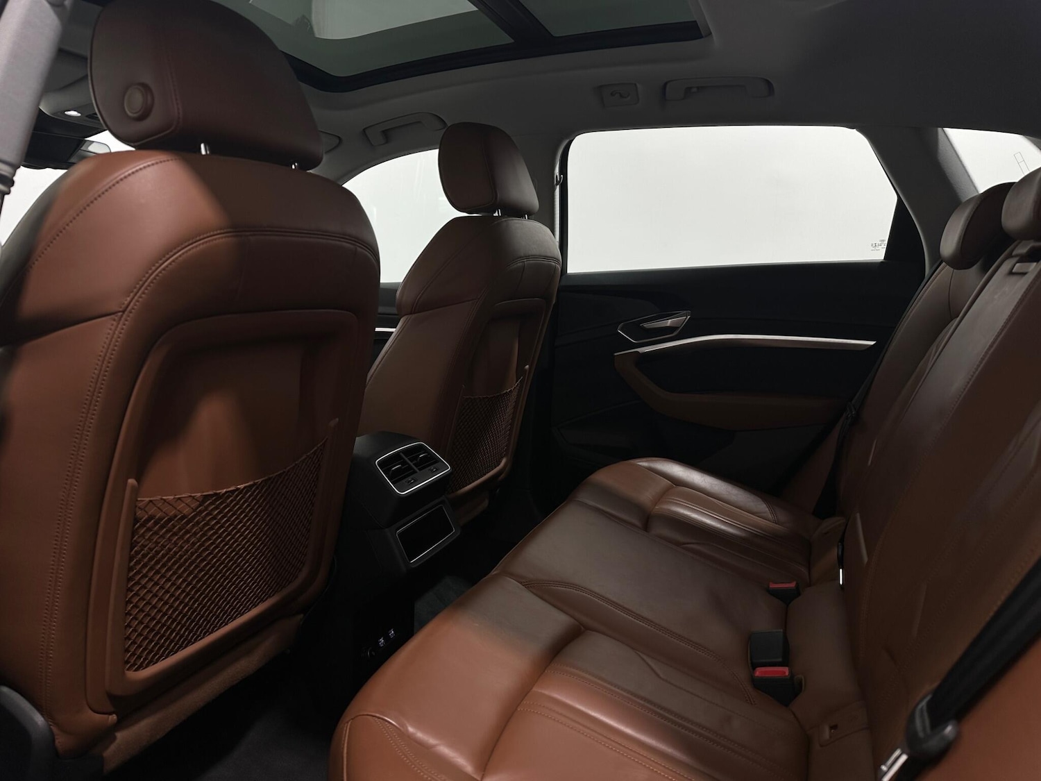 Used Audi e-tron 2020 for sale - 76878466: Photo 40