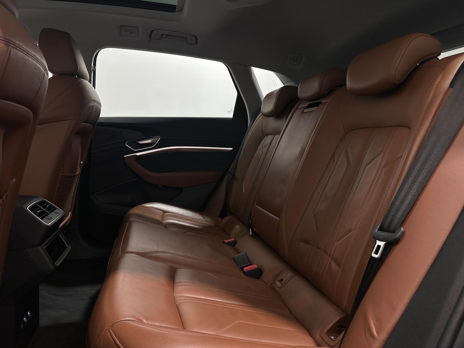 Used Audi e-tron 2020 for sale - 76878466: Photo 43