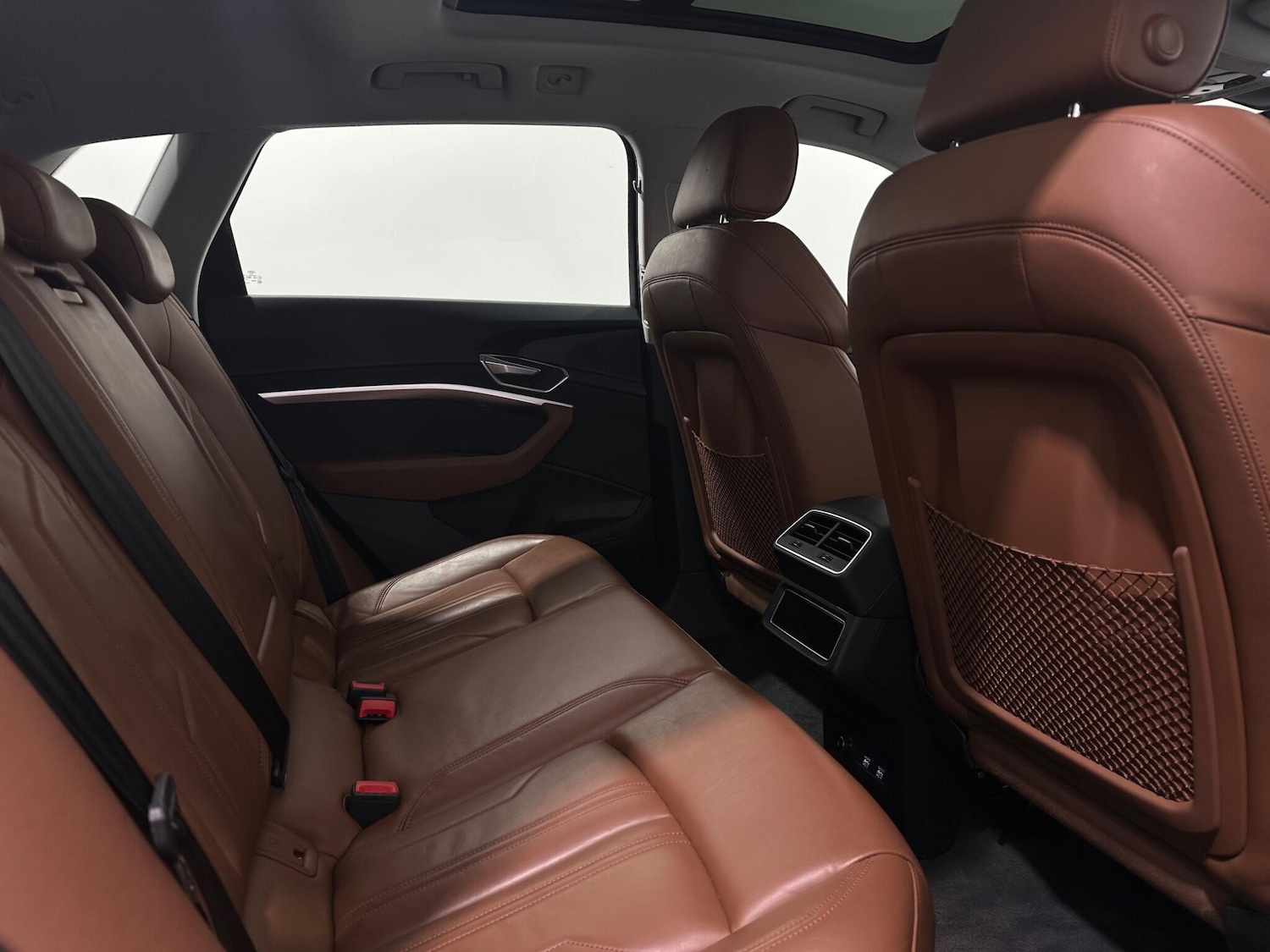 Used Audi e-tron 2020 for sale - 76878466: Photo 44