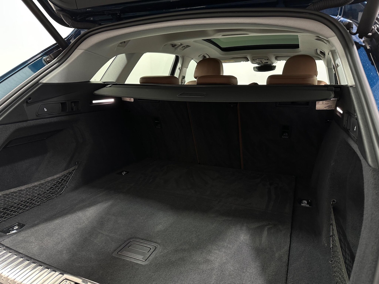 Used Audi e-tron 2020 for sale - 76878466: Photo 50