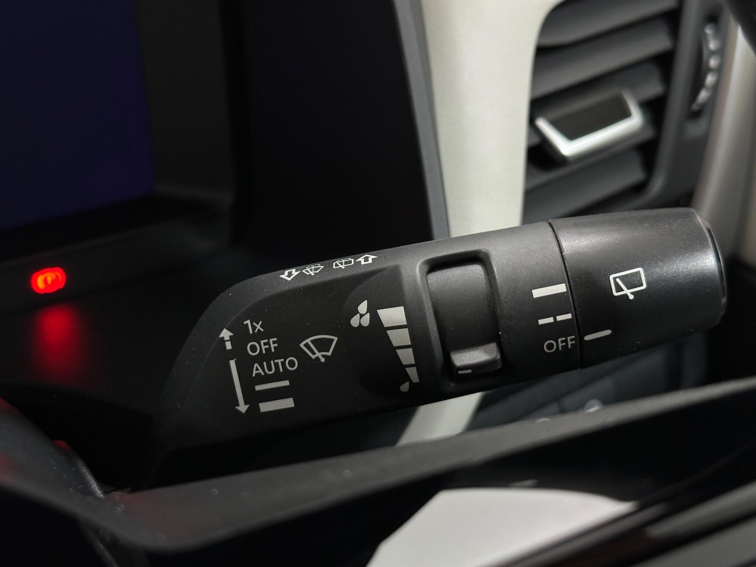 Used Nissan Qashqai 2023 for sale - 76878596: Photo 15