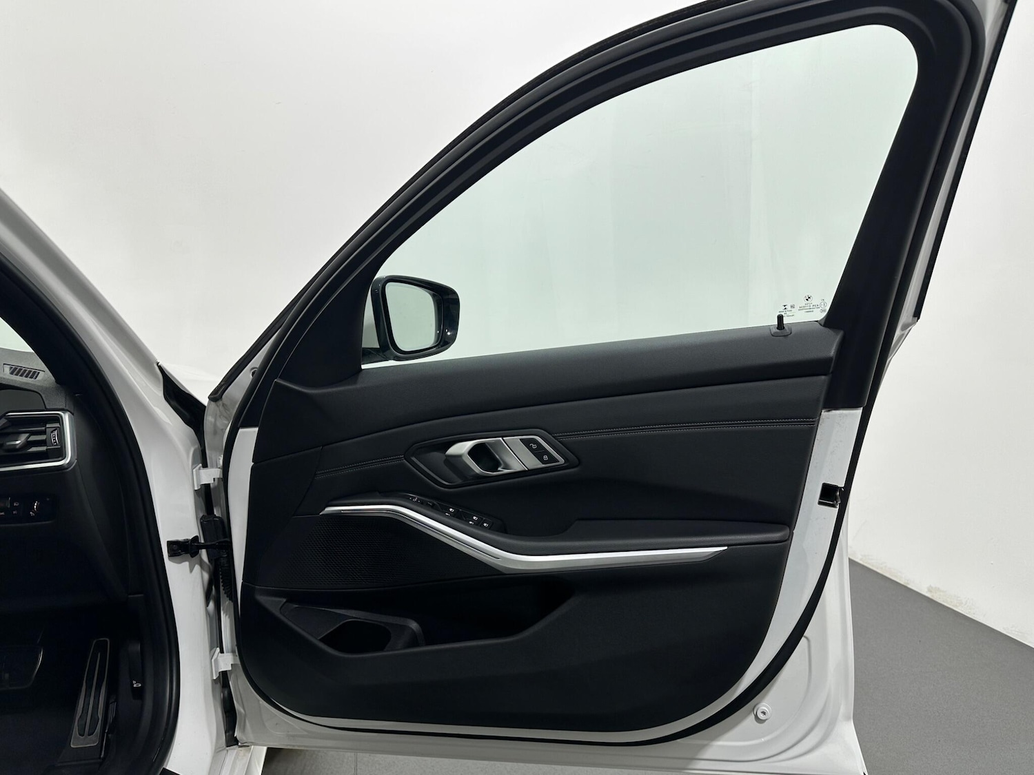 Used BMW 3 Series 2020 for sale - 76878496: Photo 33