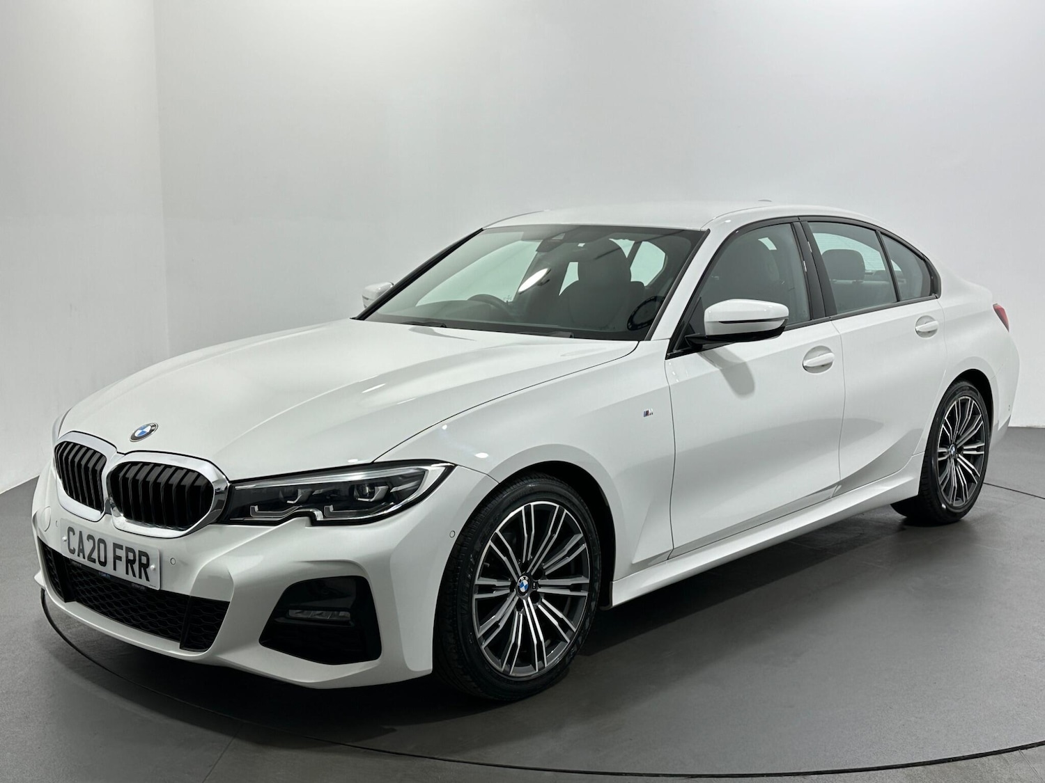 Used BMW 3 Series 2020 for sale - 76878496: Photo 4