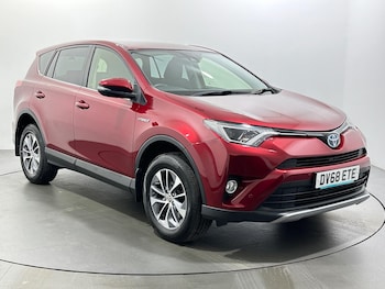 Used Toyota RAV4 2018 for sale - 77016120: Photo