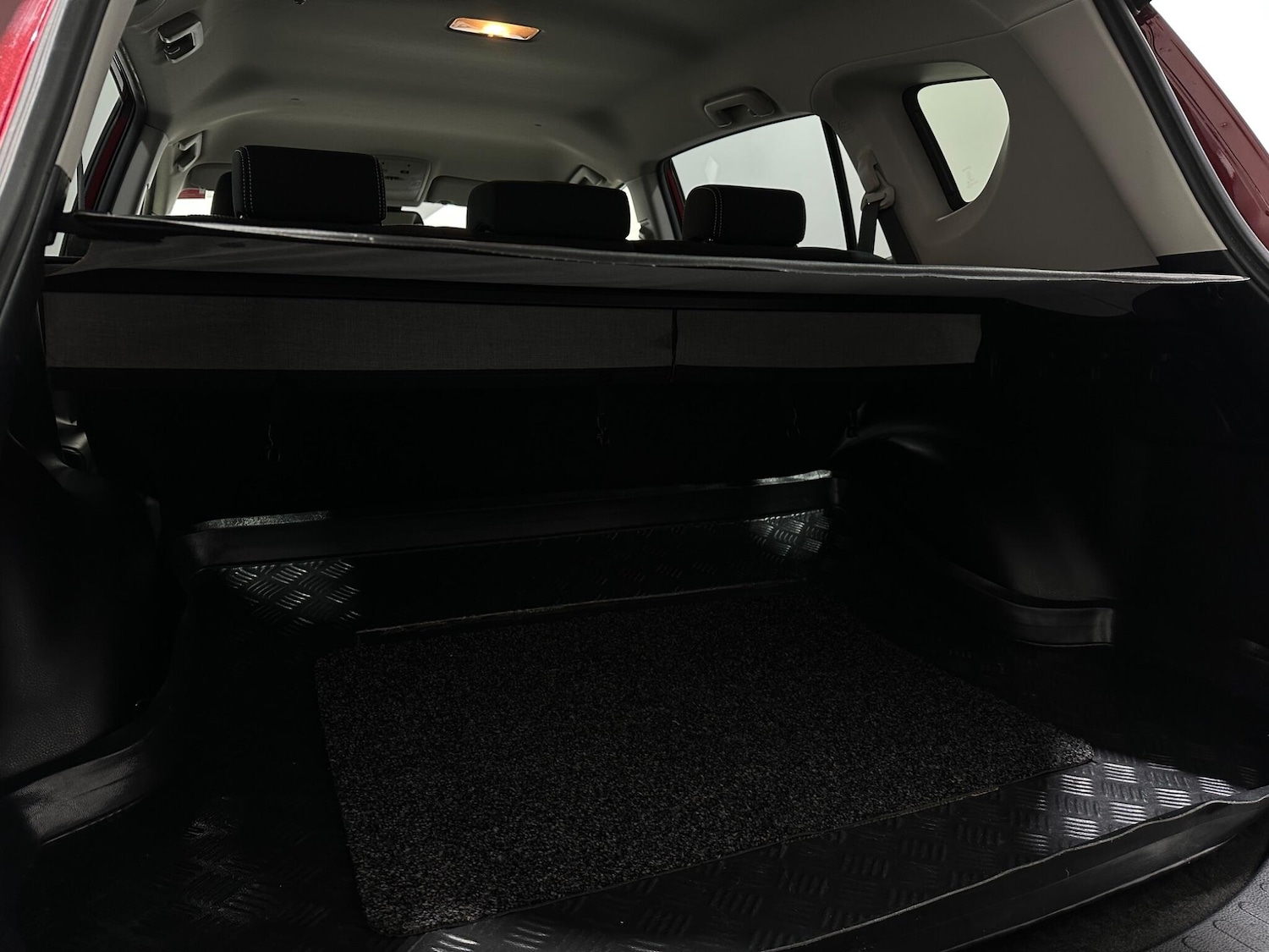 Used Toyota RAV4 2018 for sale - 77016120: Photo 44