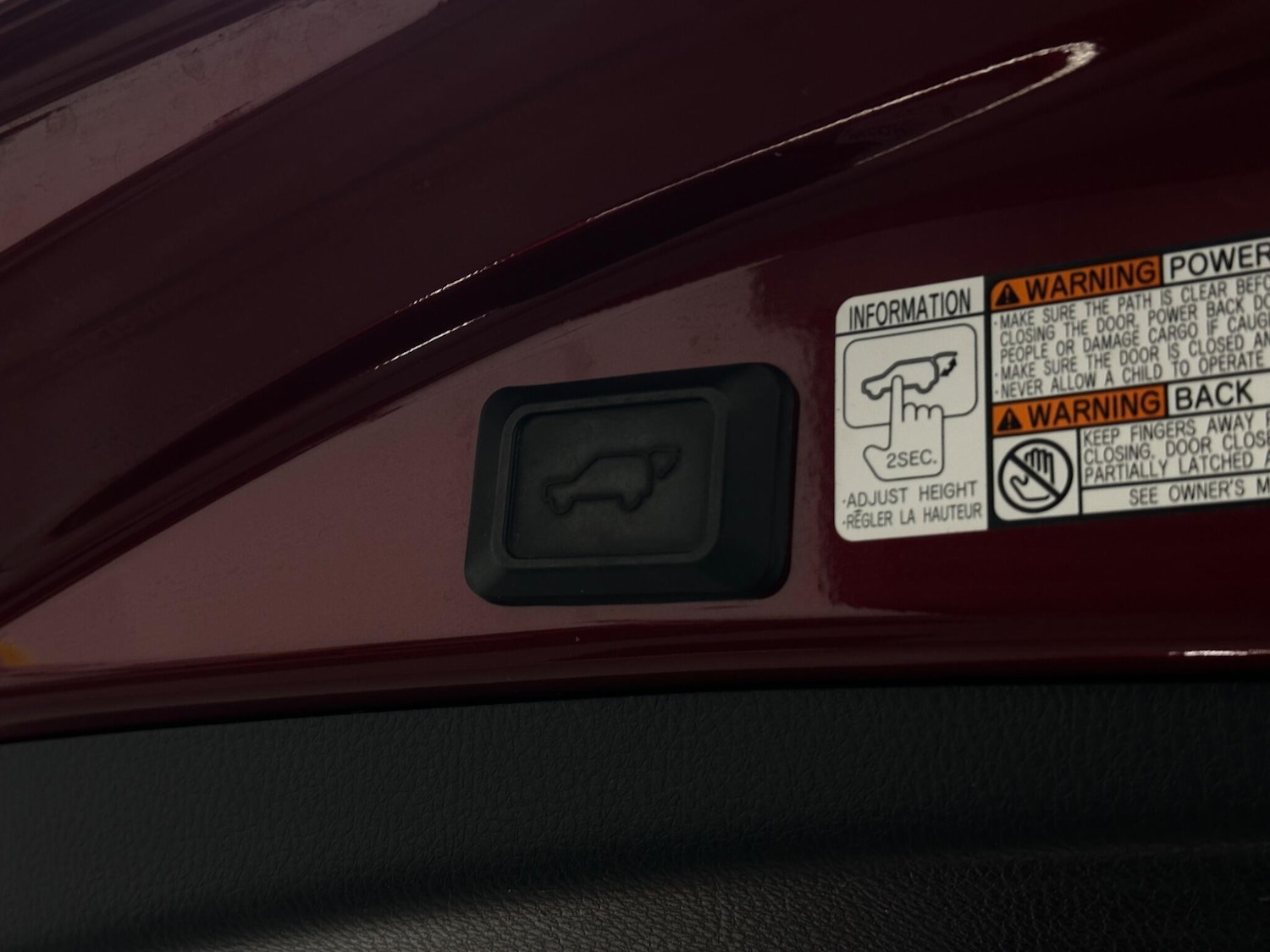 Used Toyota RAV4 2018 for sale - 77016120: Photo 45