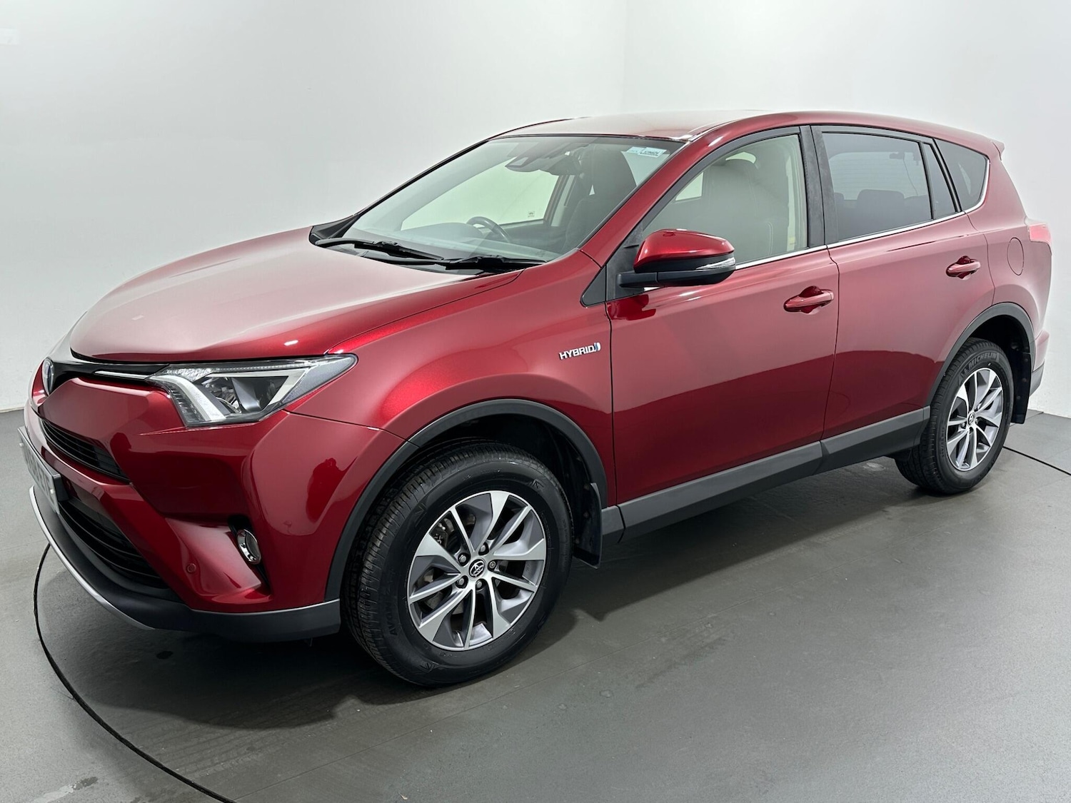 Used Toyota RAV4 2018 for sale - 77016120: Photo 51
